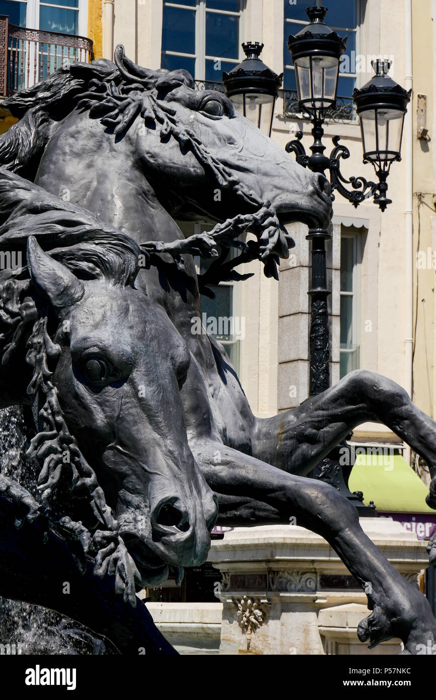 Fontana di Bartholdi, Terreaux square, Lione, Francia Foto Stock