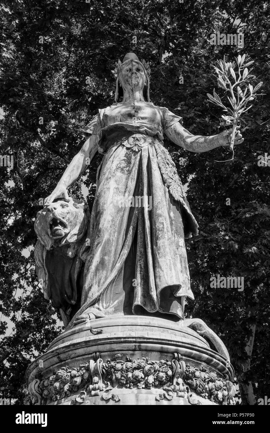 Statua dedicata alla gloria della Repubblica francese di Lione, Francia Foto Stock