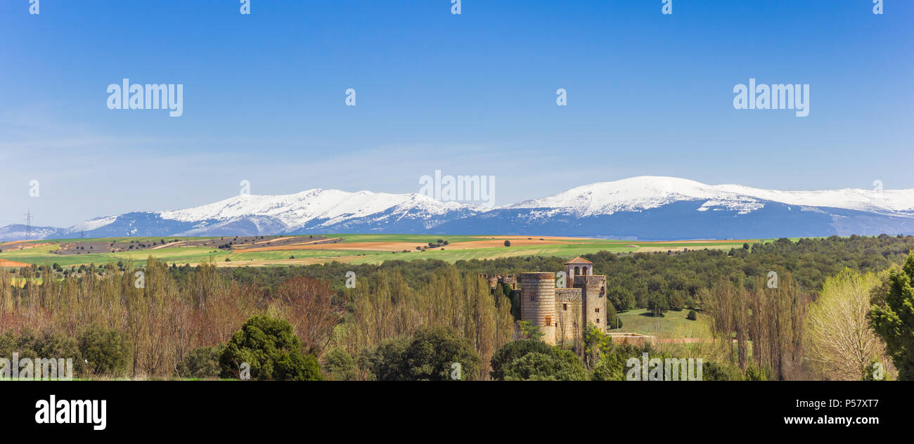 Panorama del Castillo de Cala Encendida castello in Castilla y Leon, Spagna Foto Stock