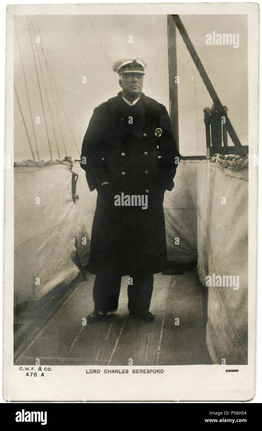 Lord Charles Beresford (1846-1919), ammiraglio inglese e membro del Parlamento, Ritratto completi sulla nave, agli inizi del novecento Foto Stock