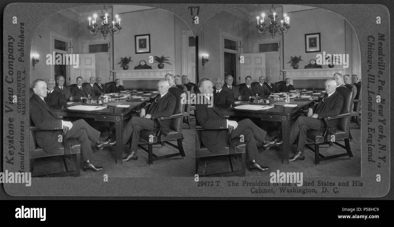 Il Presidente degli Stati Uniti, Calvin Coolidge e il suo gabinetto, Washington DC, Stati Uniti d'America, scheda Stereo, Keystone View Company, 1925 Foto Stock