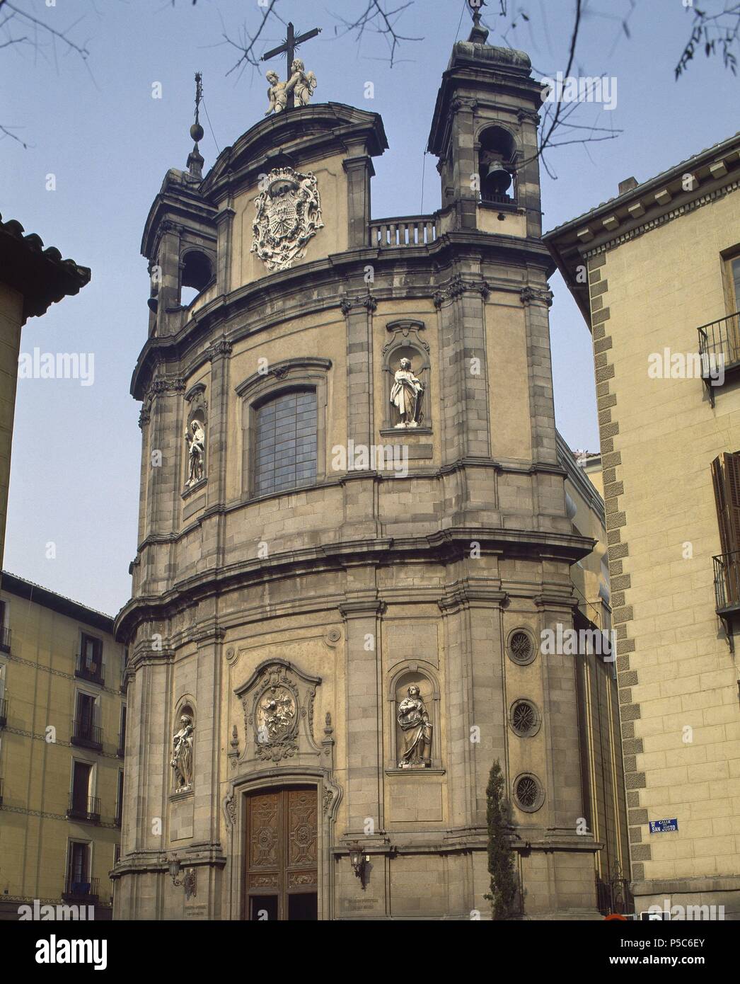 FACHADA DE LA BASILICA PONTIFICIA DE SAN MIGUEL - 1739 - ANTIGUA Iglesia de San Justo Y SAN pastore. Autore: Santiago Bonavía (1700-1760). Posizione: ST. MICHAEL è la Chiesa, Spagna. Foto Stock
