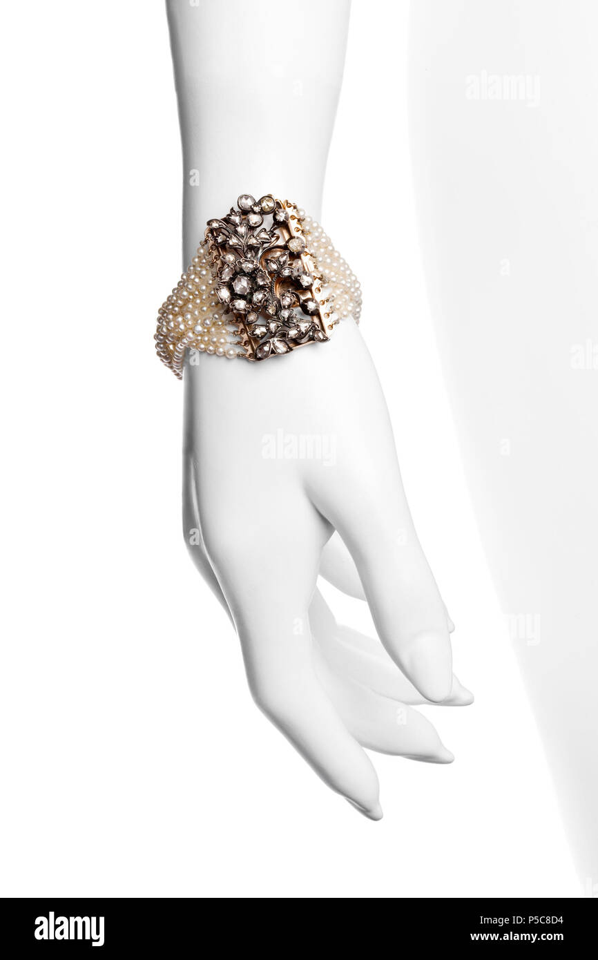 Inv.nr: Gr.XXV:K.II:A.a.07. Fascia da braccio 123. Foto fino a boken Ett sekel dräkt av och mode ur de Hallwylska samlingarna - Hallwylska museet - 89391 Foto Stock