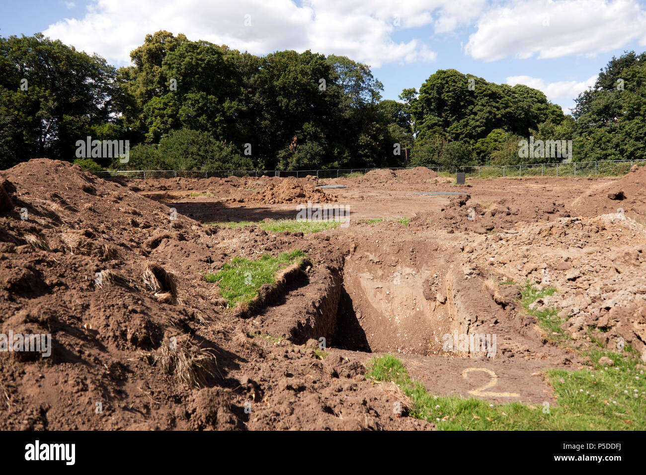 Aree di Beckenham Place Park disturbata dai consigli di Lewisham miglioramenti finanziato dal Patrimonio del fondo della lotteria e Sadiq Khan Foto Stock