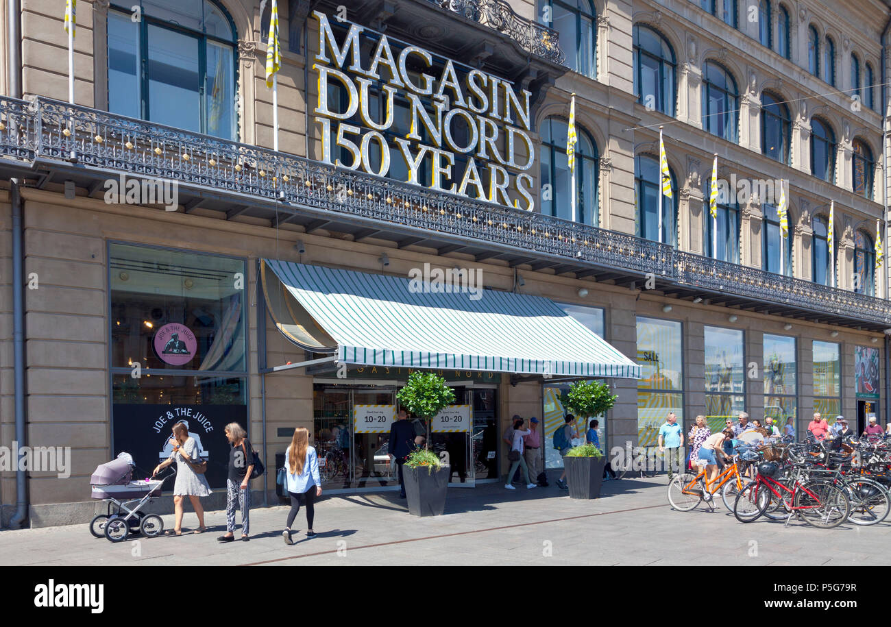 150 anni fa (2018) Magasin du Nord ha aperto il primo department store a Kongens Nytorv, Copenhagen, Danimarca. Foto Stock