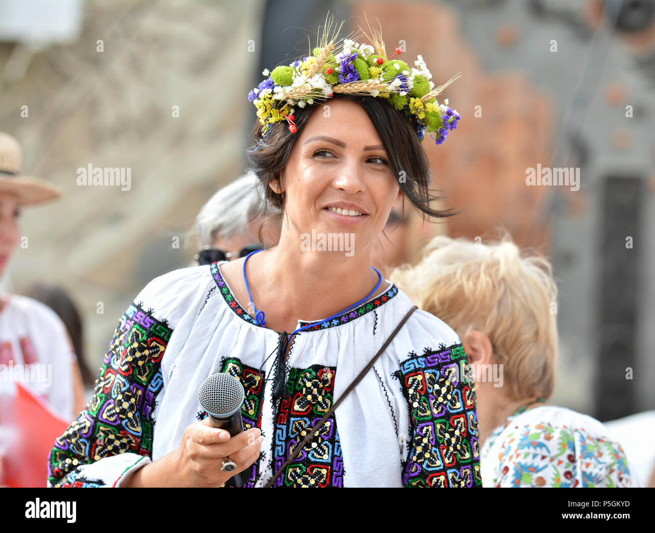"Ziua isti ' - Giornata internazionale del rumeno camicetta ,tradizionale celebrazione sulla riva del Mar Nero in Constanta, Romania. Foto Stock