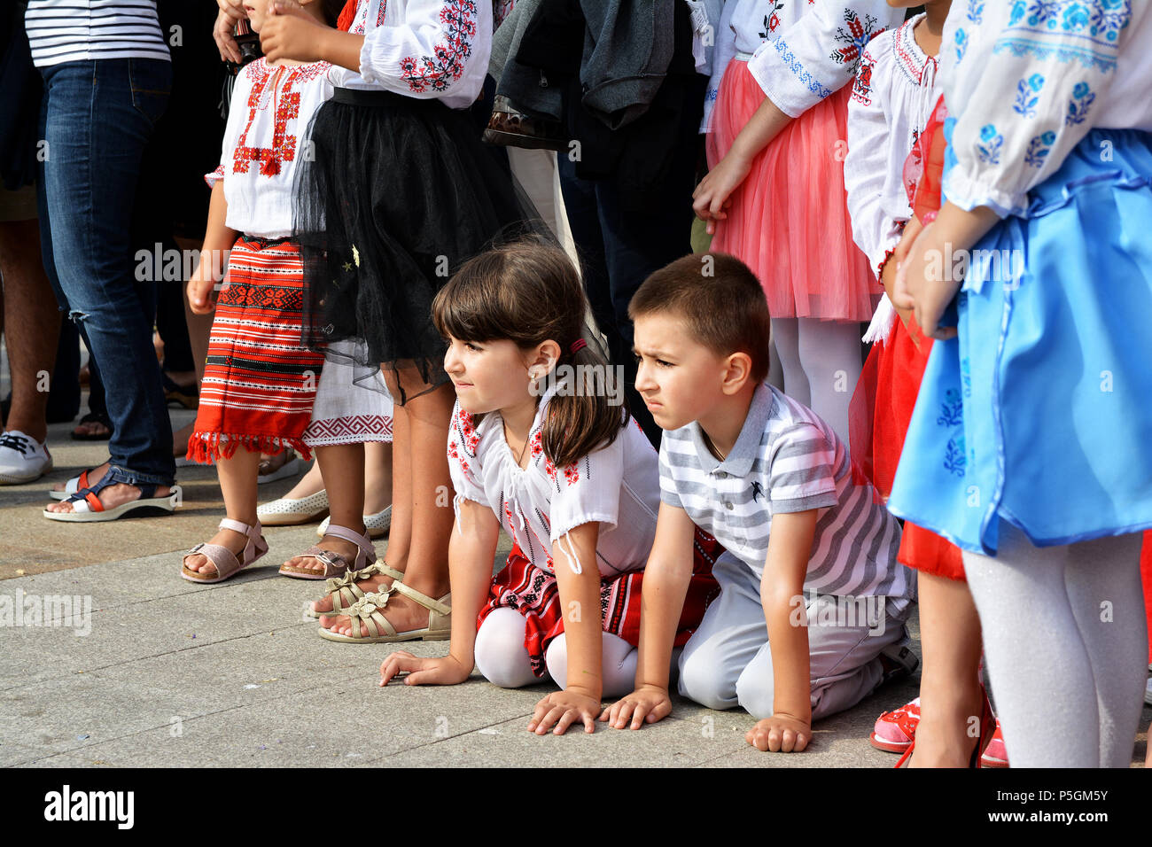 "Ziua isti ' - Giornata internazionale del rumeno camicetta ,tradizionale celebrazione sulla riva del Mar Nero in Constanta, Romania. Foto Stock
