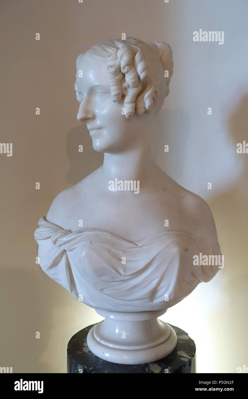 N/A. Inglese: Busto - Ingresso Hall - Harewood House - West Yorkshire, Inghilterra. 16 giugno 2016, 08:42:32. Daderot Busto 252 - Ingresso Hall - Harewood House - West Yorkshire, Inghilterra - DSC02078 Foto Stock