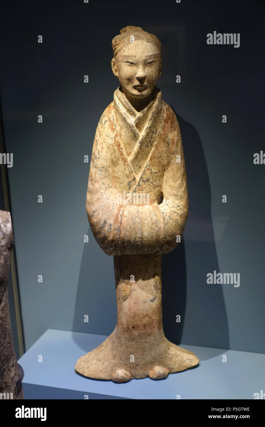 N/A. Inglese: mostra a Middlebury College Museo di Arte - Middlebury, Vermont, USA. 4 marzo 2017, 15:46:13. Daderot 148 Attendant, Cina, dinastia Han, 206 AC al 220 DC, terrecotte figurate - Middlebury College Museo di Arte - Middlebury, VT - DSC08208 Foto Stock