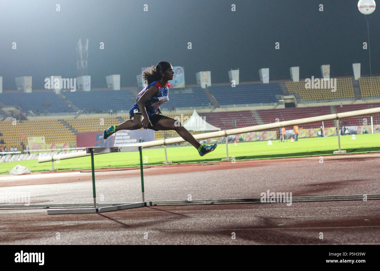 Guwahati (India). Il 26 giugno, 2018. Gli atleti hanno partecipato alla 58a inter nazionale Membro di Atletica via e il campo della concorrenza a Indira Gandhi Athletic Stadium. Credito: David Talukdar/Pacific Press/Alamy Live News Foto Stock