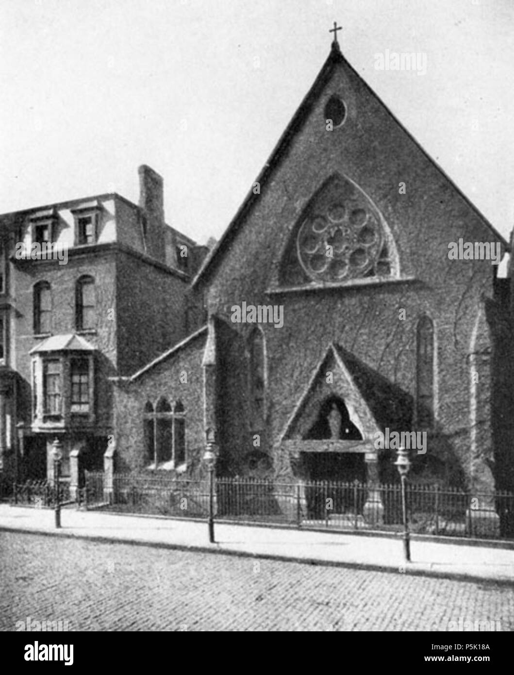 N/A. Inglese: il primo Saint Mary's al 228 West 45th Street . 1880. La Chiesa di Santa Maria Vergine 30 1880 Old St Marys Foto Stock