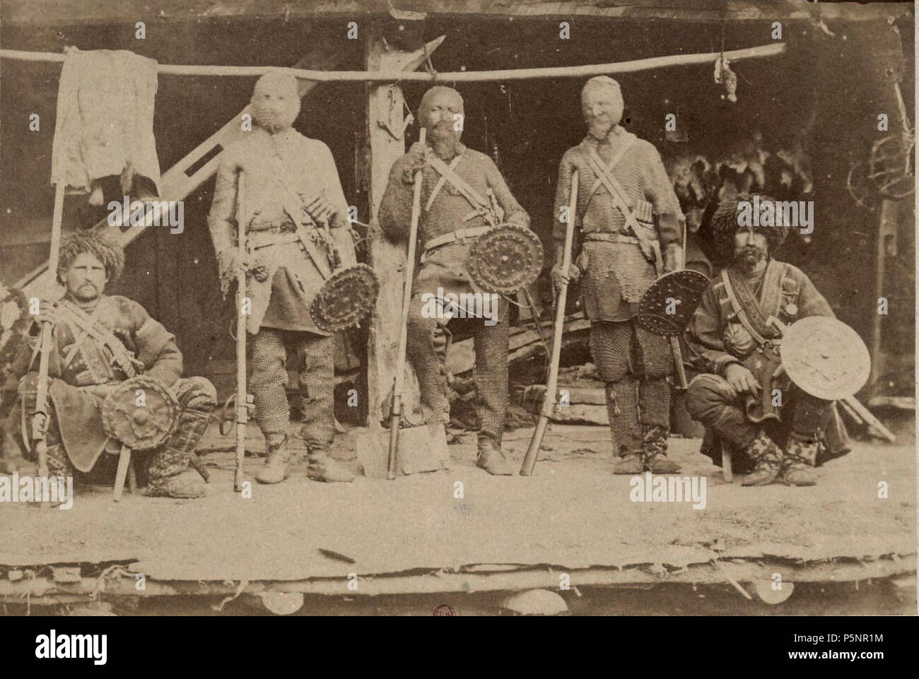 N/A. Français : Barry (capitaine). F. 27. Chewsours. Mission scientifique de Sig. Ernest Chantre. 1881 . 1881. Barry (18.-19.. ; Capitaine) 173 Barry (capitaine). F. 27. Chewsours. Mission scientifique de Sig. Ernest Chantre. 1881 Foto Stock