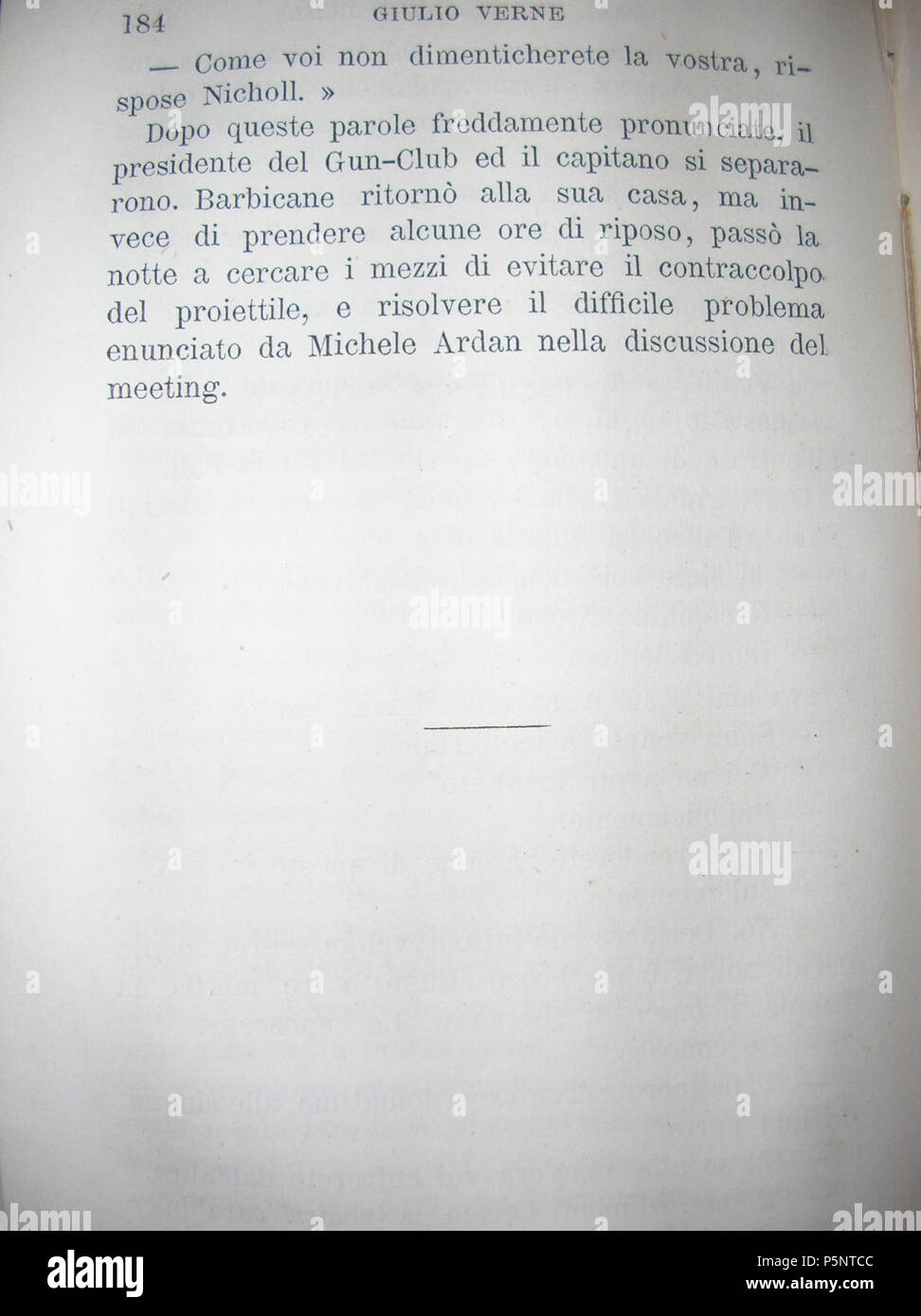 N/A. Foto del libro 'Dalla Terra alla Luna", stampata nel 1880. . Jules Verne (1828-1905) nomi alternativi Jules Gabriel Verne Descrizione lo scrittore francese Data di nascita e morte 8 Febbraio 1828 24 marzo 1905 Luogo di nascita e morte Nantes Amiens periodo di lavoro 1850- competente controllo : Q33977 VIAF:76323989 ISNI:0000 0001 2140 0562 ULAN:500253402 LCCN:N79064013 NLA:35580378 WorldCat 406 Dalla Terra alla Luna - 184 Foto Stock