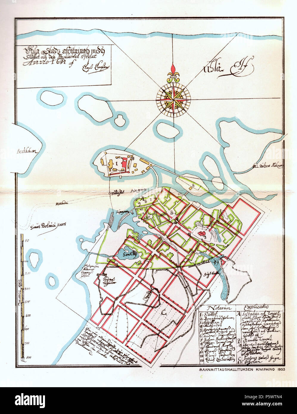N/A. Inglese: un vecchio mappa di Oulu, in Finlandia è stata disegnata da Claes Claesson in 1651. La strada rettangolare piano di disposizione viene effettuata con il colore rosso. Suomi: Claes Claessonin vuonna 1651 piirtämä kartta Oulusta. Ruutukaavaa su jo hahmoteltu punaisella. Originale 1651 / Sorgente Prenota 1953 / Scansione 2006-02-04. Claes Claesson 350 Claes Claesson Mappa Oulu 1651 Foto Stock