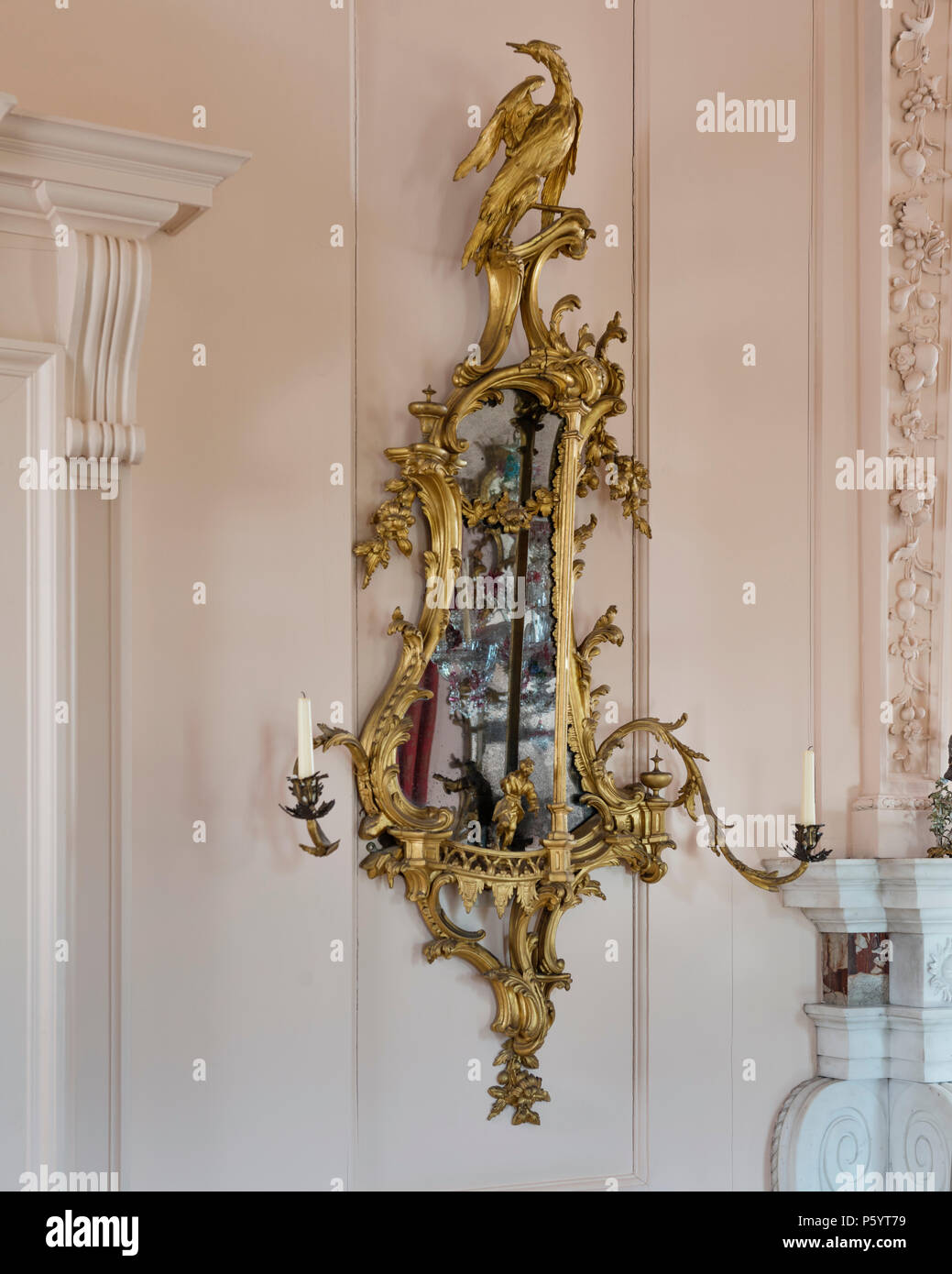 Oro specchio ornati Foto Stock
