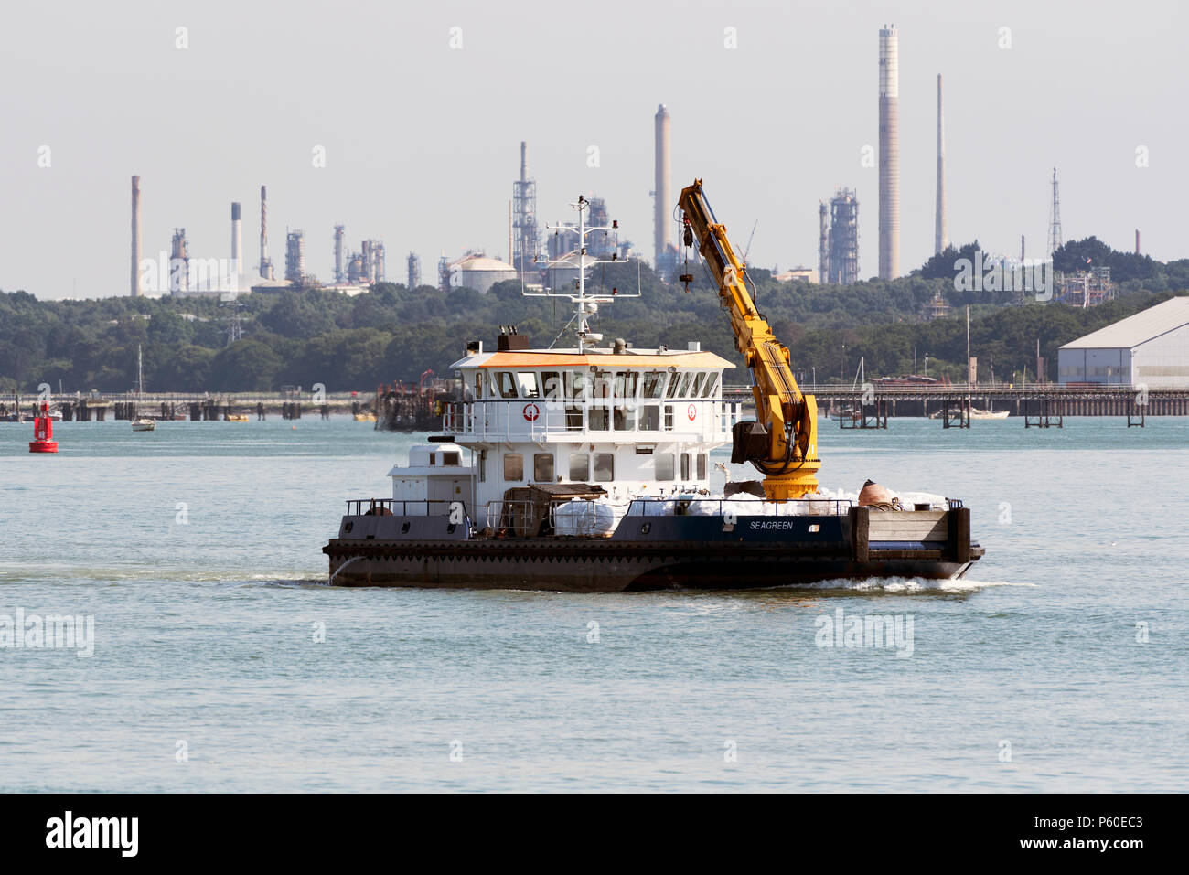 Southampton acqua Southern England Regno Unito. 2018. Il Seagree un ruolo multi nave, waterside collezione. Di proprietà di Veolia company. Foto Stock