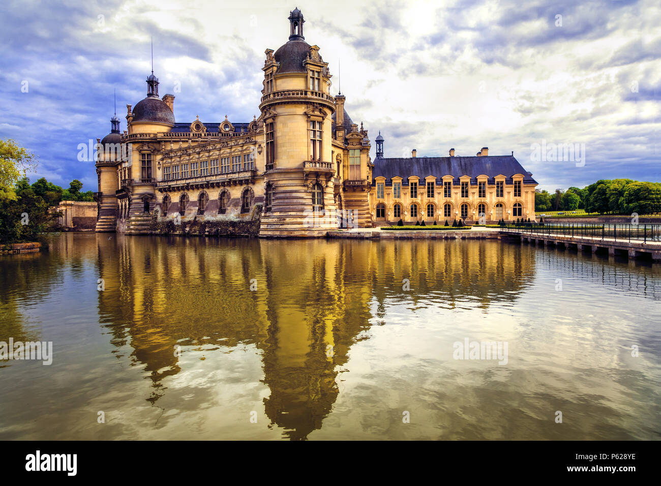 Splendido Chateau de Chantilly, Francia. Foto Stock
