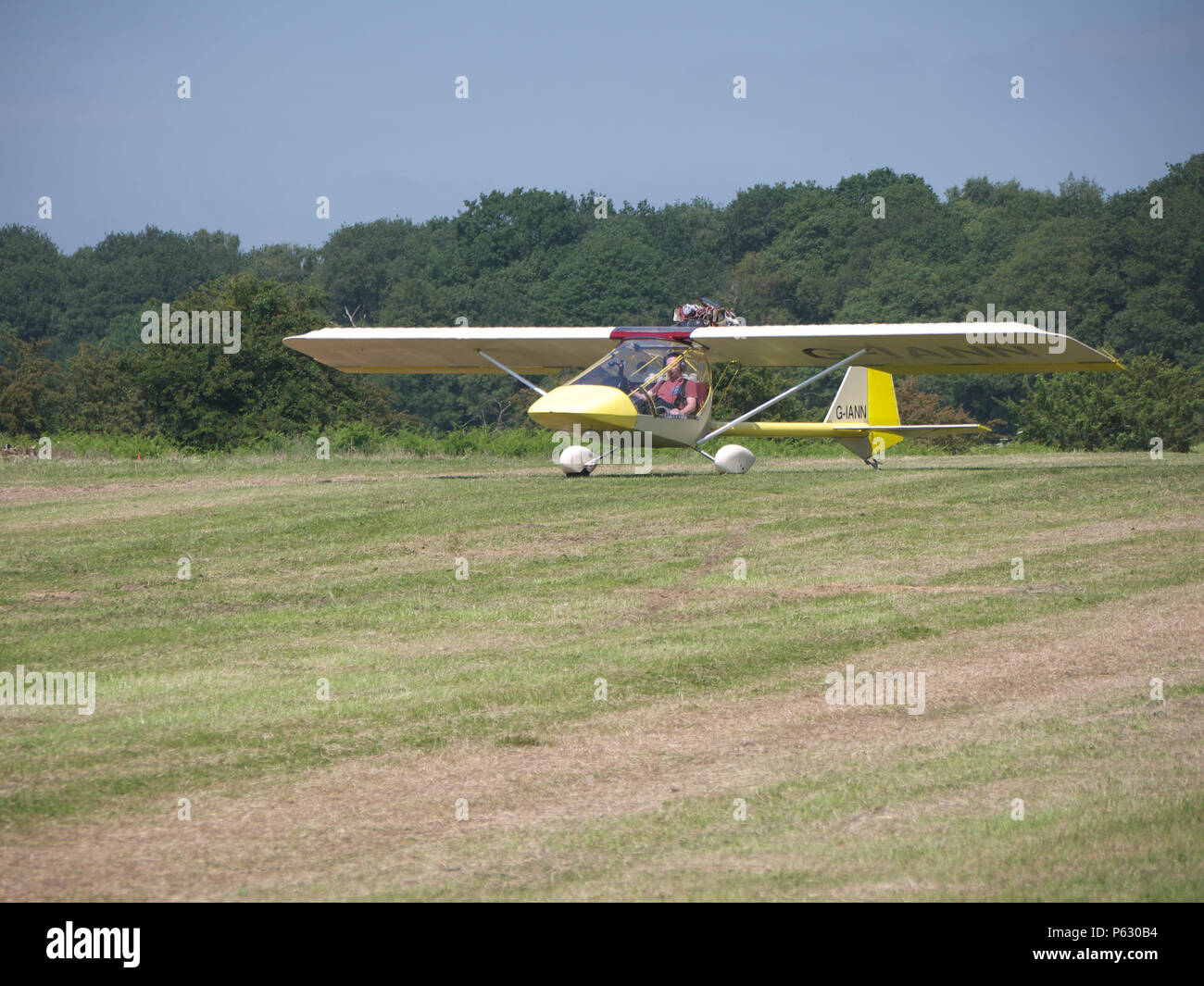 Kolb twinstar MK III xtra al Fir Park le ali e le ruote Foto Stock