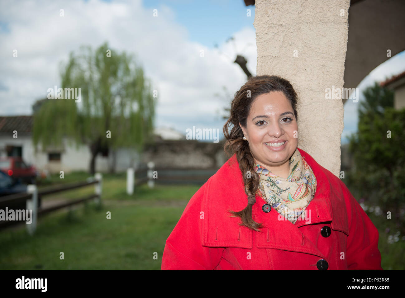 Pilar Martín, nipote del compianto cattleman Victorino Martín, uno dei più prestigiosi allevatori di tori in una fattoria vicino a Coria, Cáceres. Foto Stock