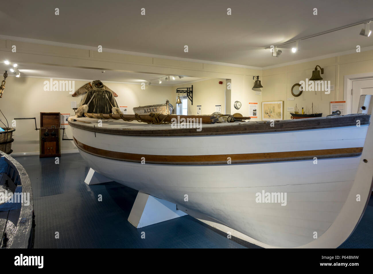 La replica della James Caird nel museo di Grytviken a Grytviken, Georgia del Sud Foto Stock