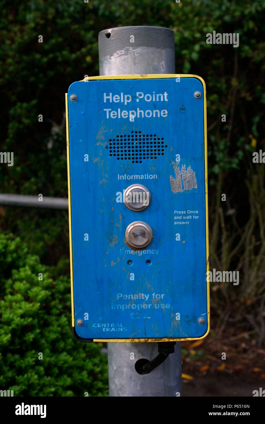 Un punto di assistenza del dispositivo di comunicazione. 2003. Regno Unito. Foto Stock