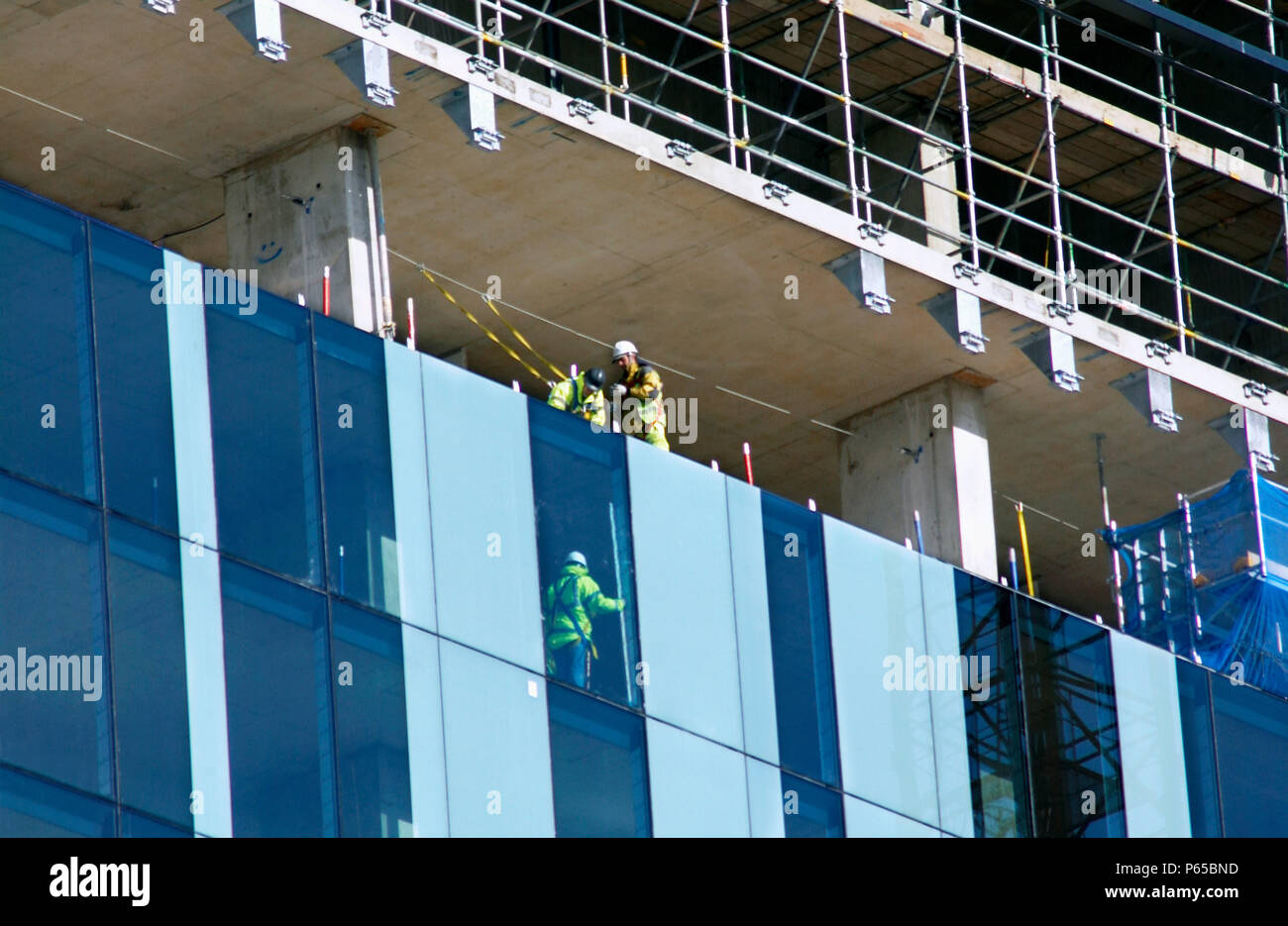 Sviluppo di Manchester. Il drammatico 171 metri di vetro di elevata placcati con 47 piani di sviluppo della torre aspetta per un costo di circa £ 150 milioni di euro è il lavoro del nord Foto Stock