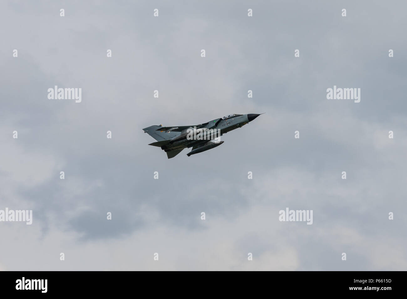 Berlino, Germania - 27 Aprile 2018: Multirole velivolo Panavia Tornado ECR. Mostra ILA Berlin Air Show 2018. Foto Stock
