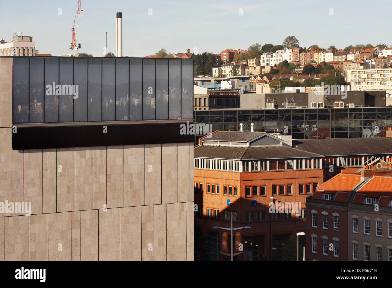 Colston collina dal centro commerciale Cabot Circus, Bristol, Regno Unito Foto Stock
