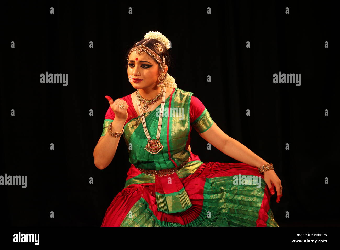 Bharatha natyam è la danza classica forma di Tamil Nadu.it è popolare in tutto il mondo. Foto Stock