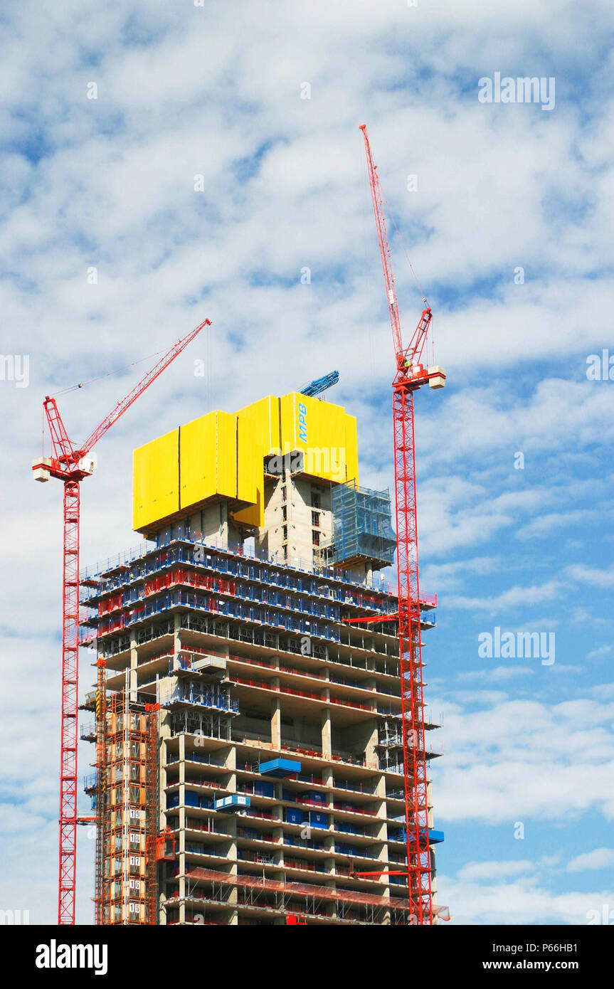 Sviluppo di Manchester. Il drammatico 171 metri di vetro di elevata placcati con 47 piani di sviluppo della torre aspetta per un costo di circa £ 150 milioni di euro è il lavoro del nord Foto Stock
