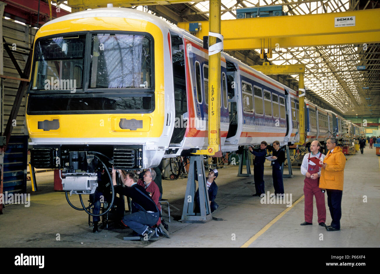 Classe di assemblaggio 465 emu a met Cammel lavora a Washwood Heath, Birmingham. C 1993 Foto Stock