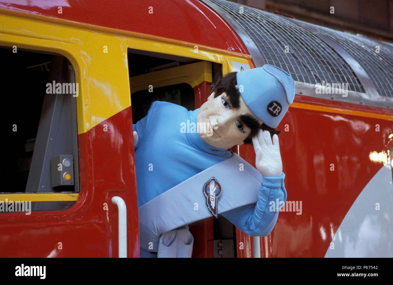 Il lancio della Vergine della classe 57 thunderbird in treno. Foto Stock