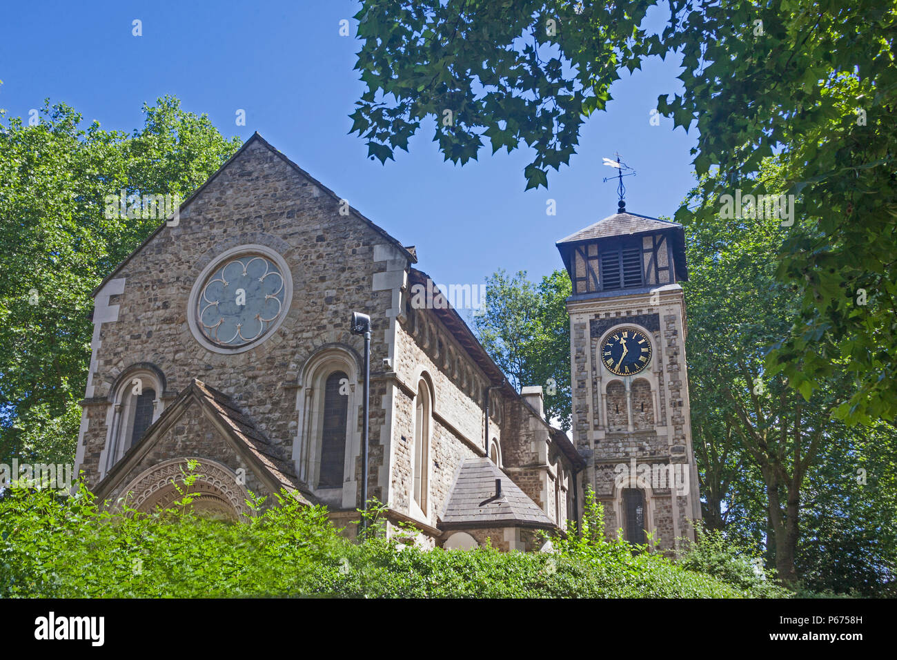 London Borough di Camden St Pancras vecchia chiesa nel Pancras Road Foto Stock