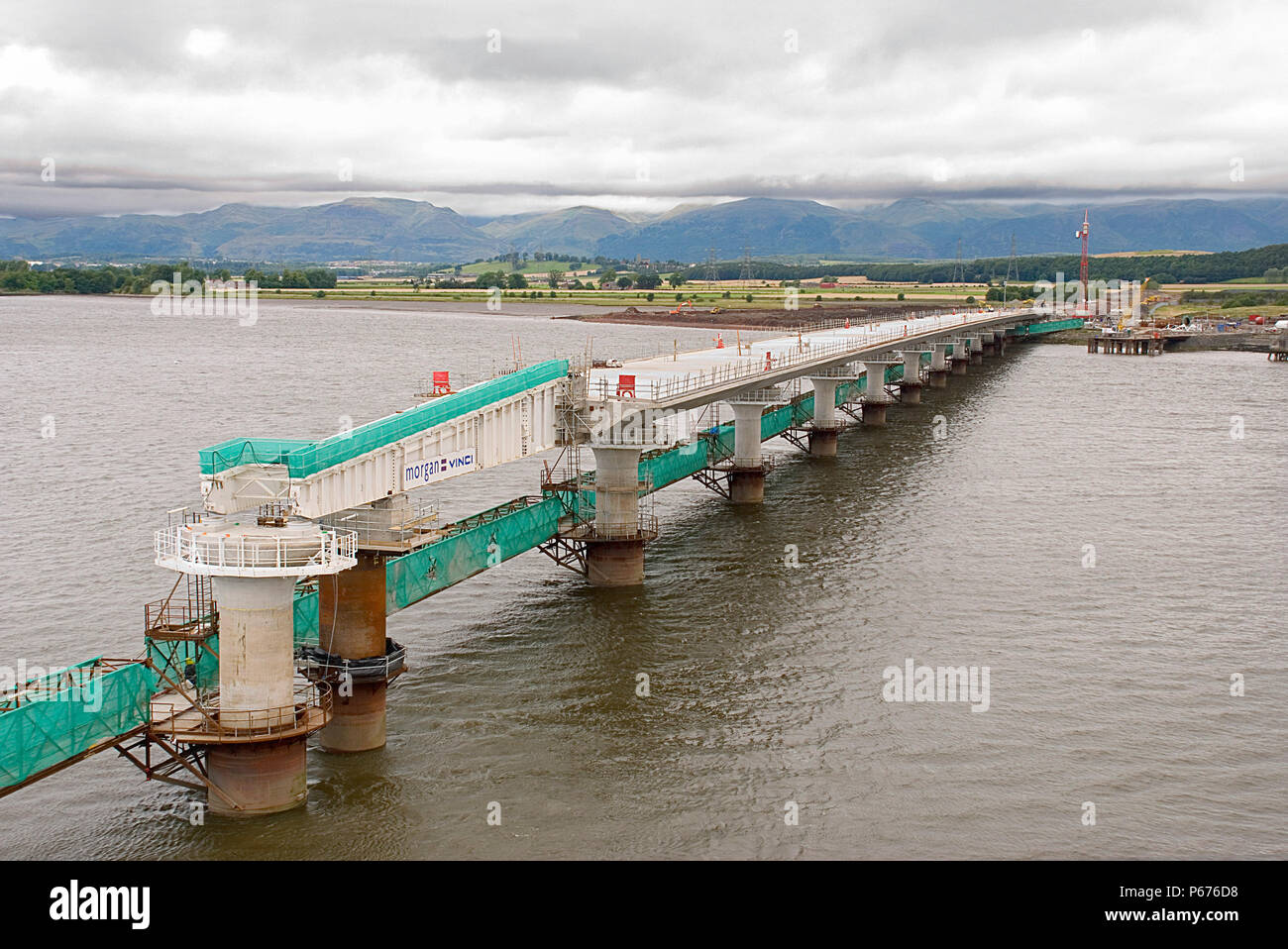 Vista Elivated ponte di progresso e di cantiere di colata Foto Stock