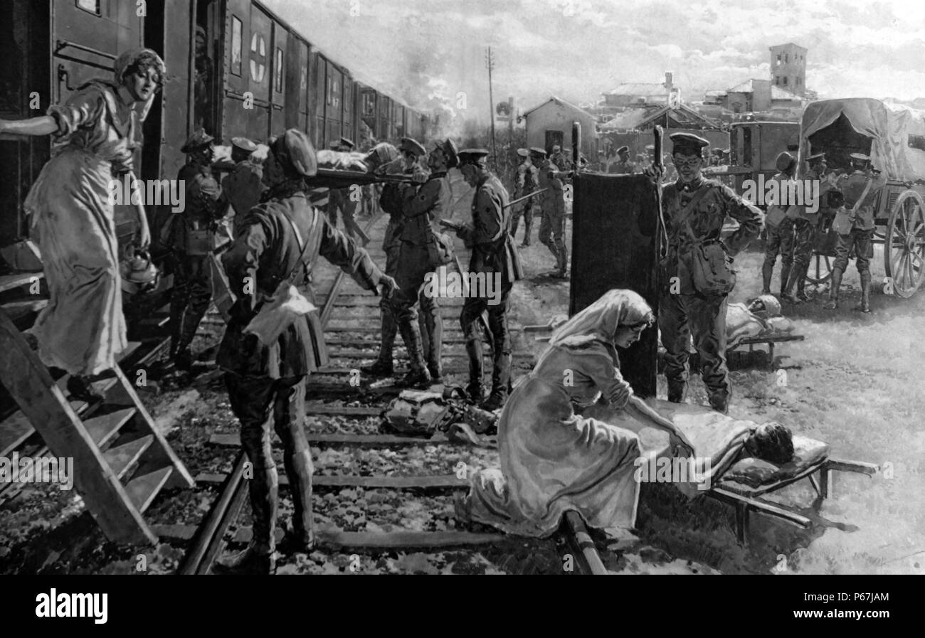 Una ambulanza il treno si ferma a un ospedale da campo in Francia per offload di soldati feriti; la prima guerra mondiale 1915 Foto Stock