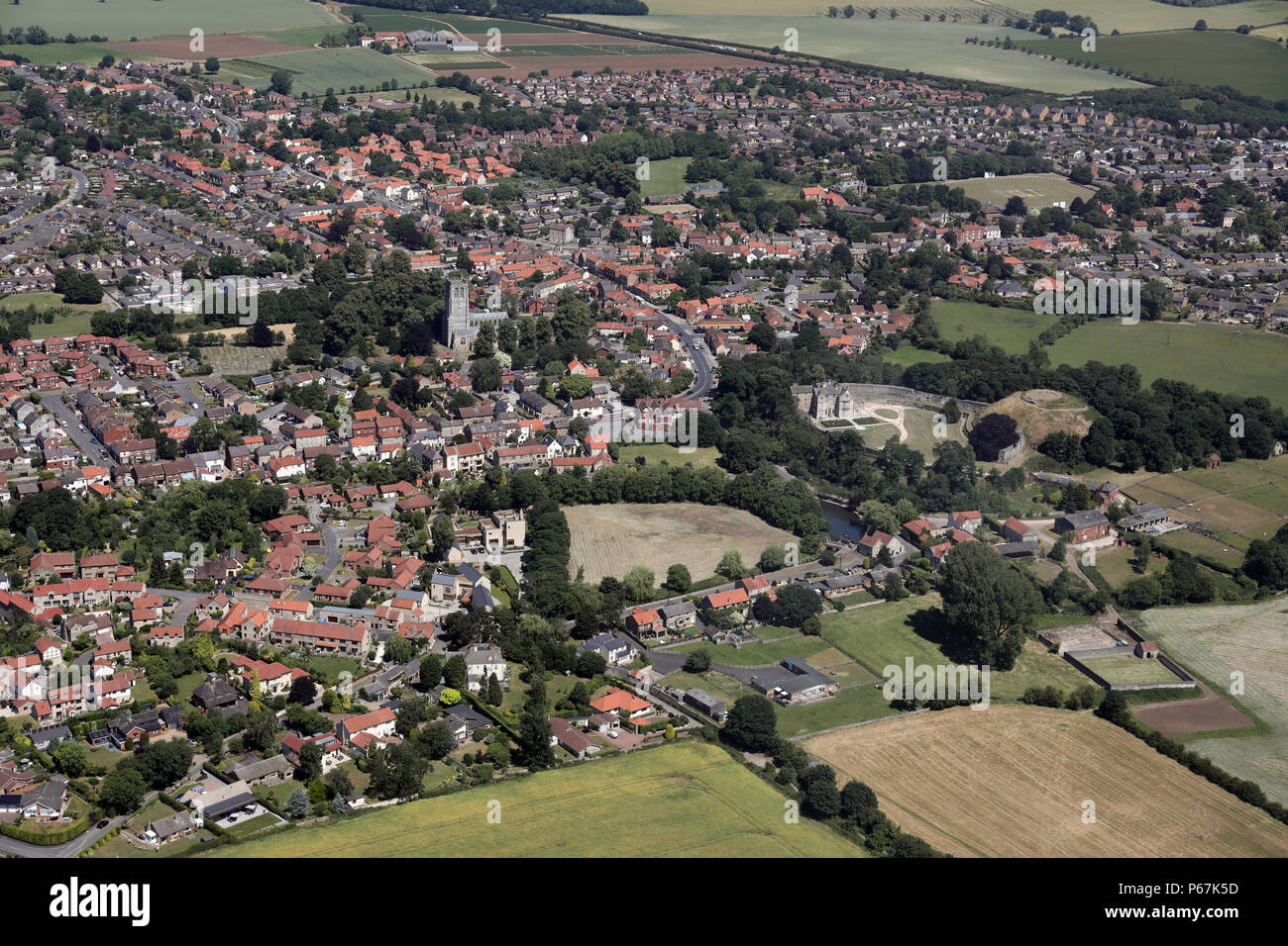 Veduta aerea del castello di Tickhill e città vicino a Doncaster Foto Stock