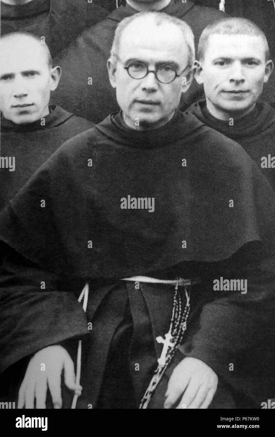 Fotografia di Massimiliano Kolbe (1894-1941) tradizionali Polacchi Frate Francescano, che si prestarono a morire al posto di uno straniero nella nazista tedesco campo di sterminio di Auschwitz, situato in tedesco-Polonia occupata durante la Seconda Guerra Mondiale. Datata 1939 Foto Stock