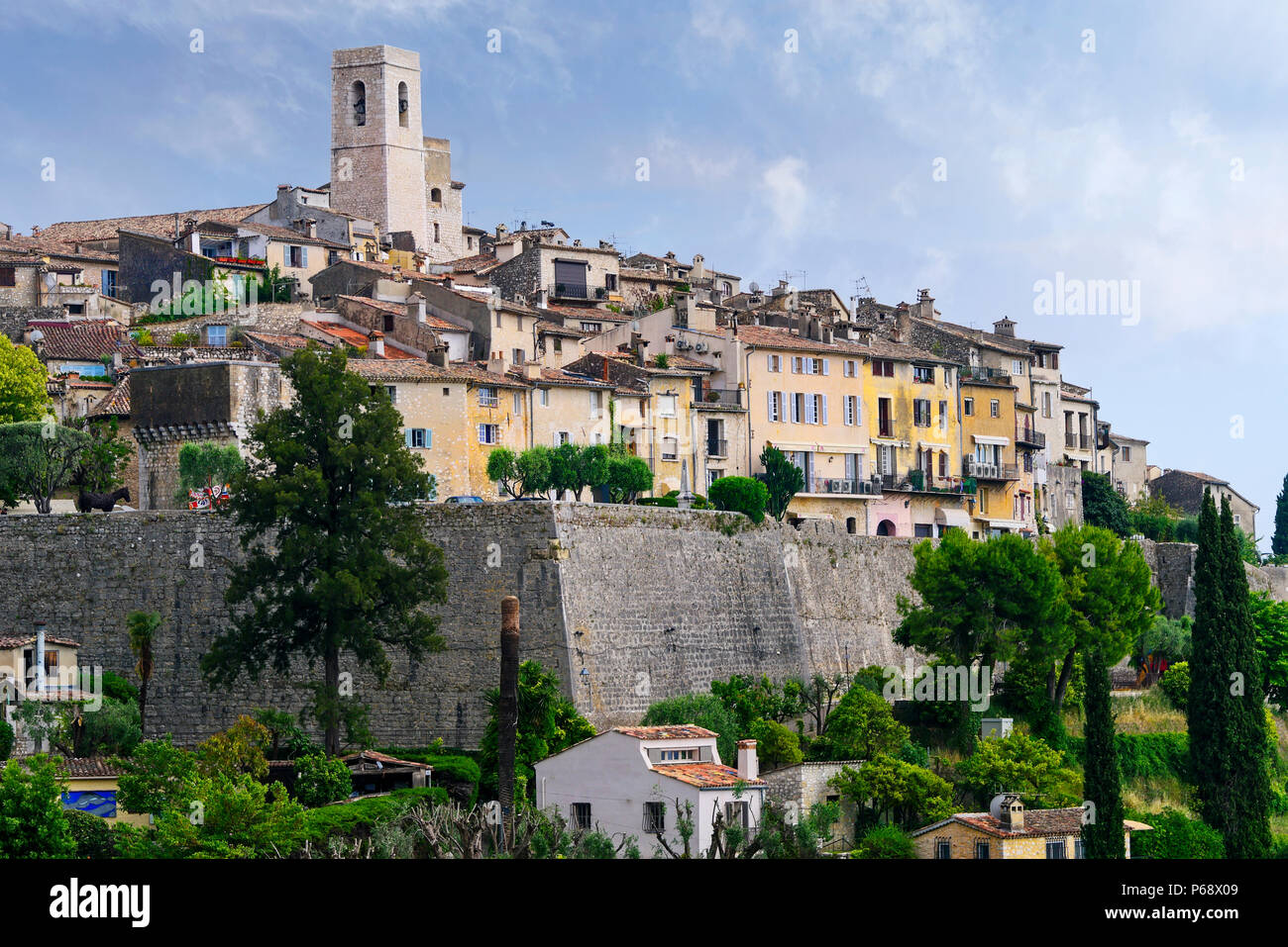 Saint-Paul-de-Vence, un vecchio villaggio storico in Francia. Foto Stock