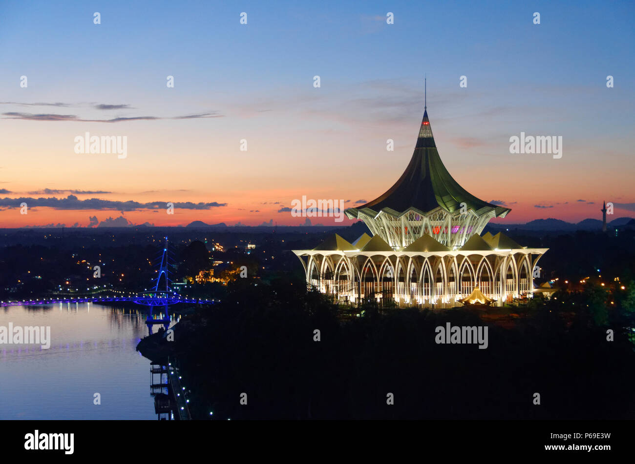 Tramonto sul Fiume Sarawak Kuching, Malaysia Foto Stock