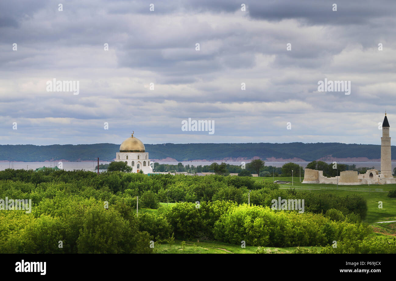 Foto di un bel monumento di accettazione dell Islam in Tatarstan Foto Stock