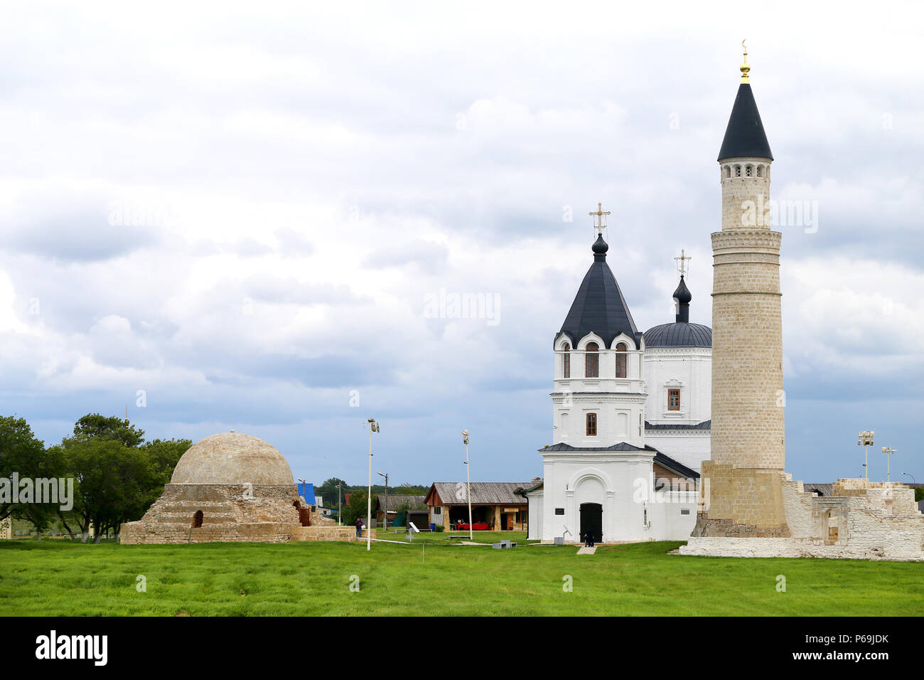 Foto di antichi minareti e templi in Tatarstan Foto Stock