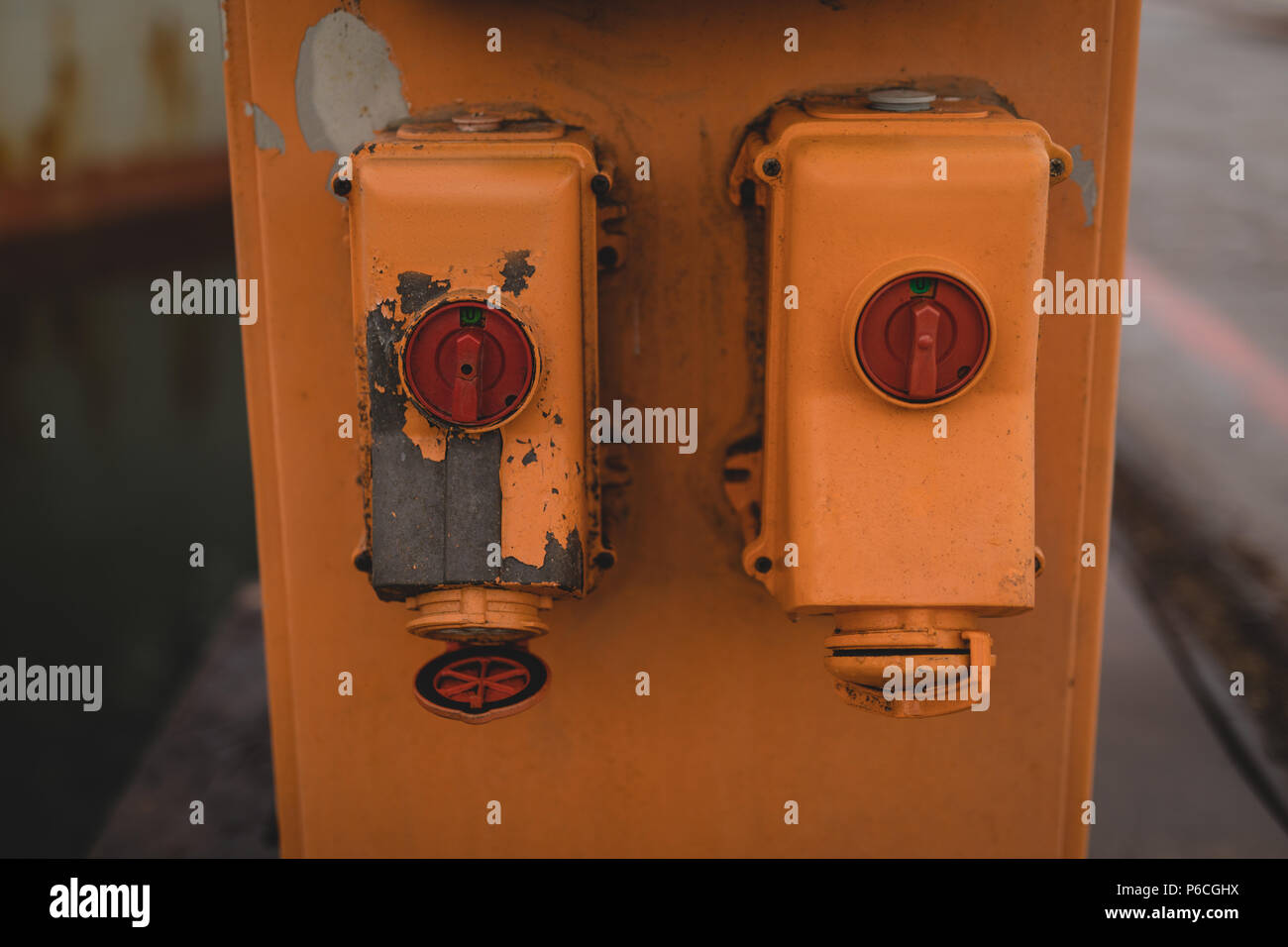 Macchinari presso la banchina di carico Foto Stock