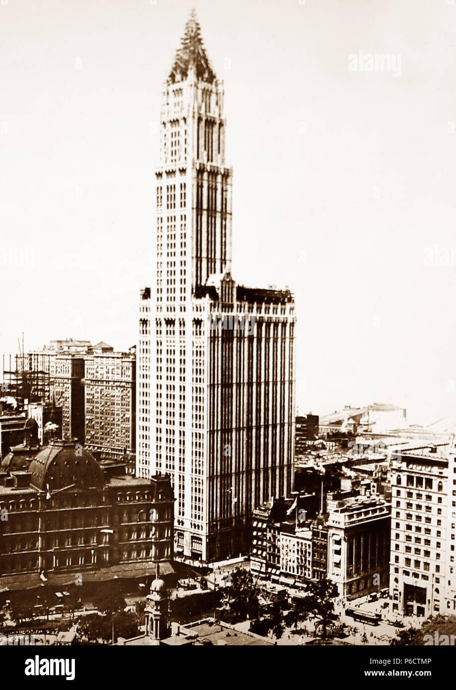 Woolworth Building, New York, agli inizi del novecento Foto Stock