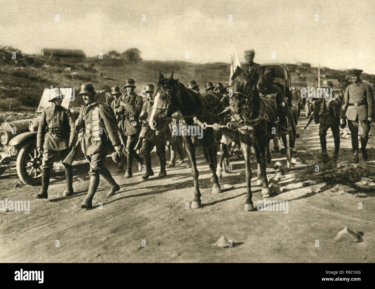 Tbilisi, i soldati tedeschi, bandiera bianca, ww1, la prima guerra mondiale, la prima guerra mondiale Foto Stock