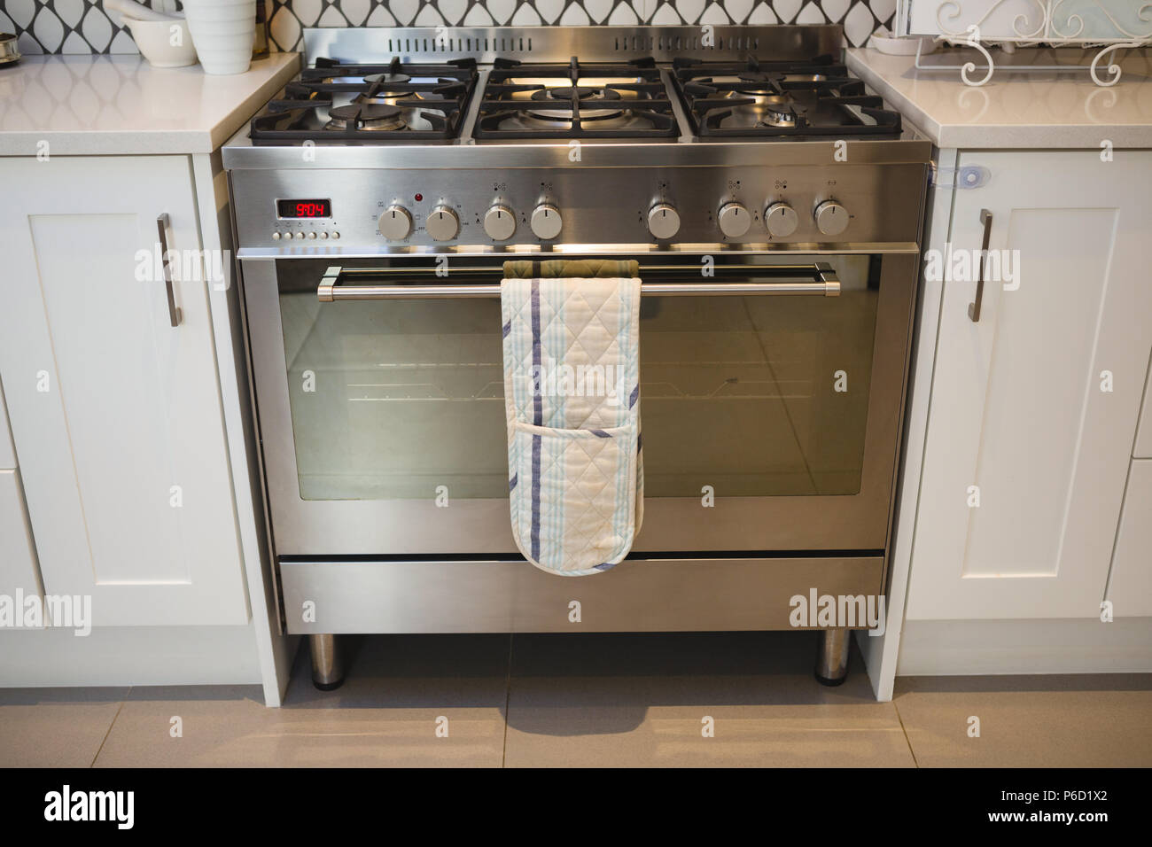 Forno A Gas Immagini e Fotos Stock - Alamy