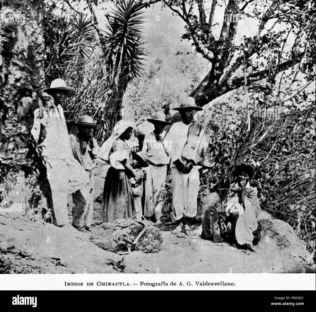 Español: Nativos de Chinautla, Guatemala en 1897. 1897 10 Chinautla1897 Foto Stock