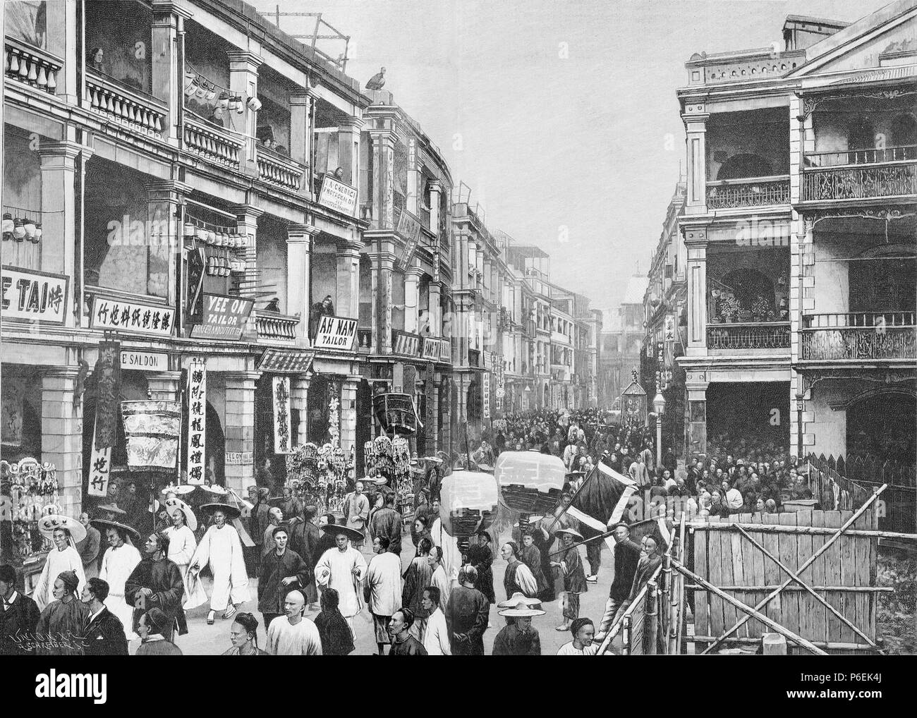 . Die Gartenlaube. Deutsch: Illustrazione Doppelseitige aus der Illustrierten Die Gartenlaube von 1895, Seiten 244 und 245. Es handelt sich um eine Nachzeichnung einer Boccherini als Stich oder Schnitt. Das Bild zeigt eine Drachenprozession durch eine bevölkerte Geschäftsstraße in Hongkong. Die durchgängig dreistöckigen Gebäude tragen Beschriftungen (die Namen der Geschäfte sowie Werbung), die gemischt chinesisch und englisch beschriftet ist. In der Prozession werden Flaggen, Banner und große Laternen getragen sowie einige wie Sänften getragene Schreine. Ein Drache ist nicht zu sehen. Die Unter Foto Stock