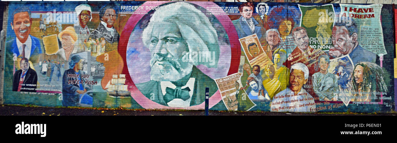 Parete di pace a Belfast Foto Stock