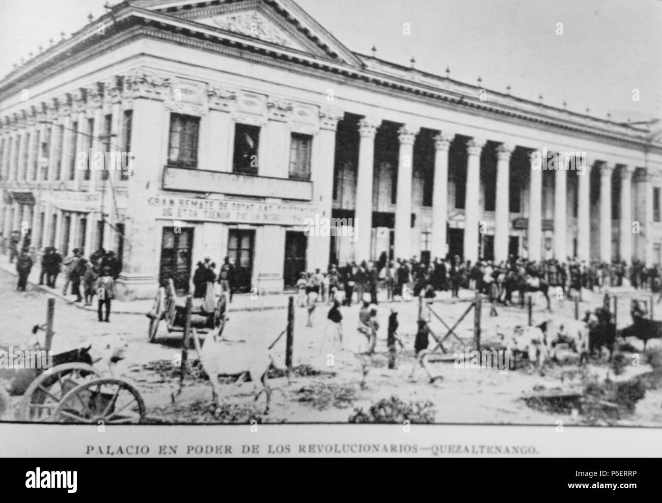 Español: Gobernación de Quetzaltenango en poder de los alzados de la Revolución de septiembre de 1897. 1898 71 RevolucionQuetzalteca1897Ilustracion 03 Foto Stock