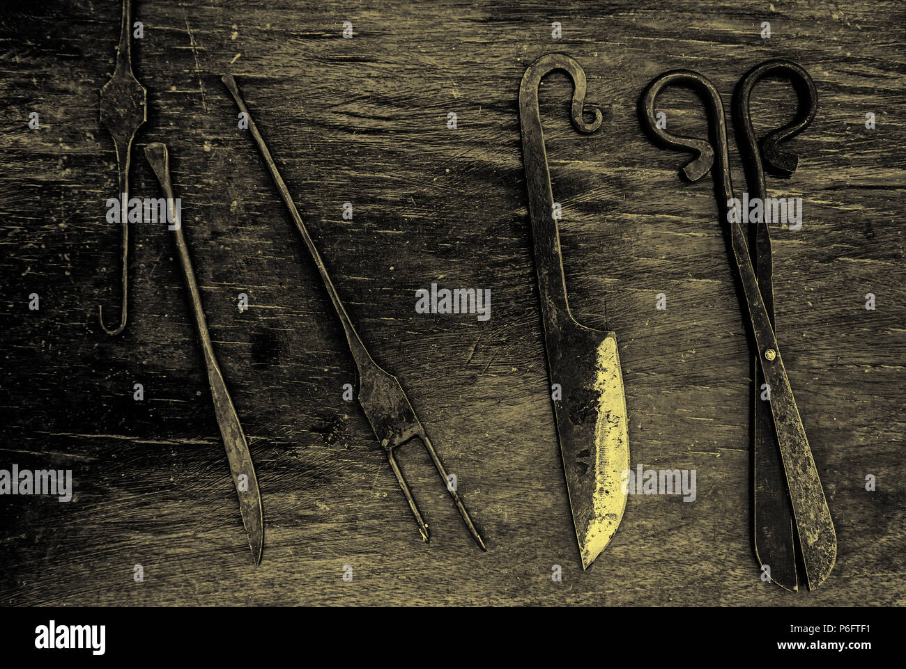 Per la cura della pelle, strumento di dettaglio degli oggetti di lavoro la pelle, artigianato tradizionale Foto Stock